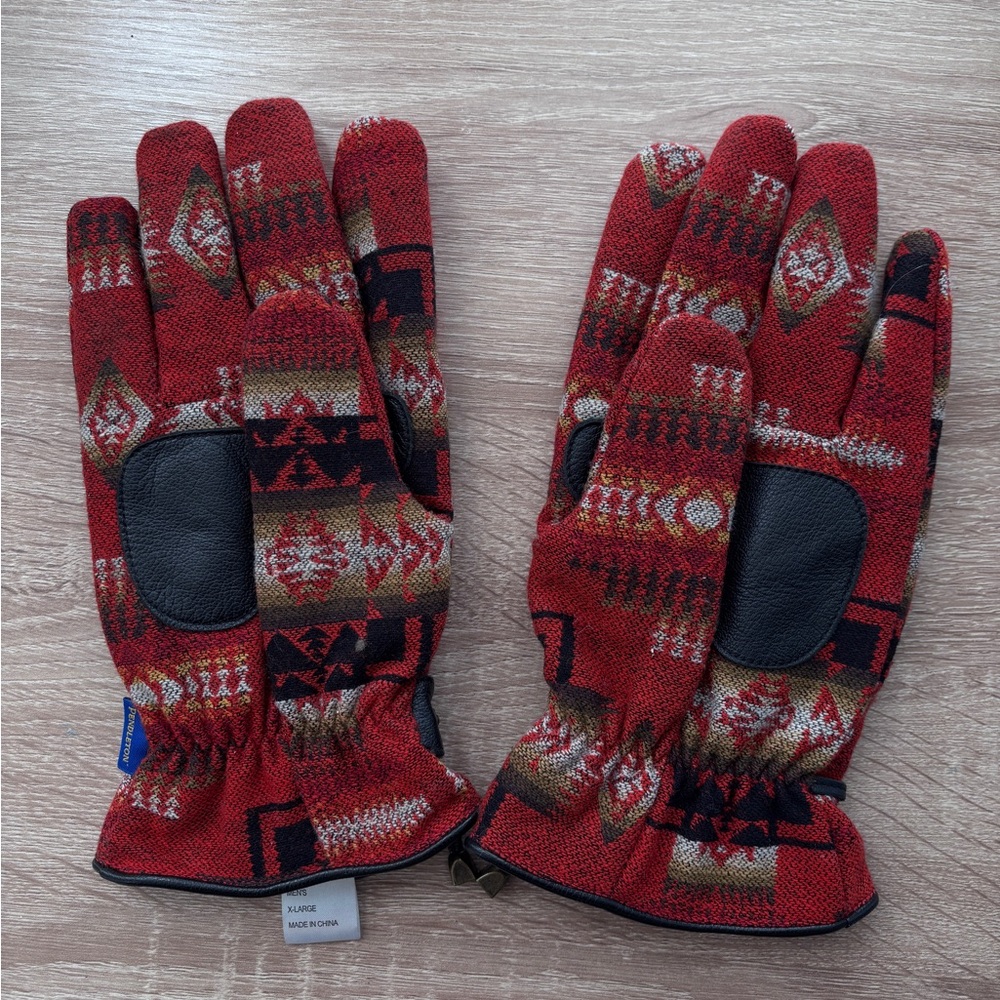 Pendleton Xl Red Patterned Wool Gloves - image 1